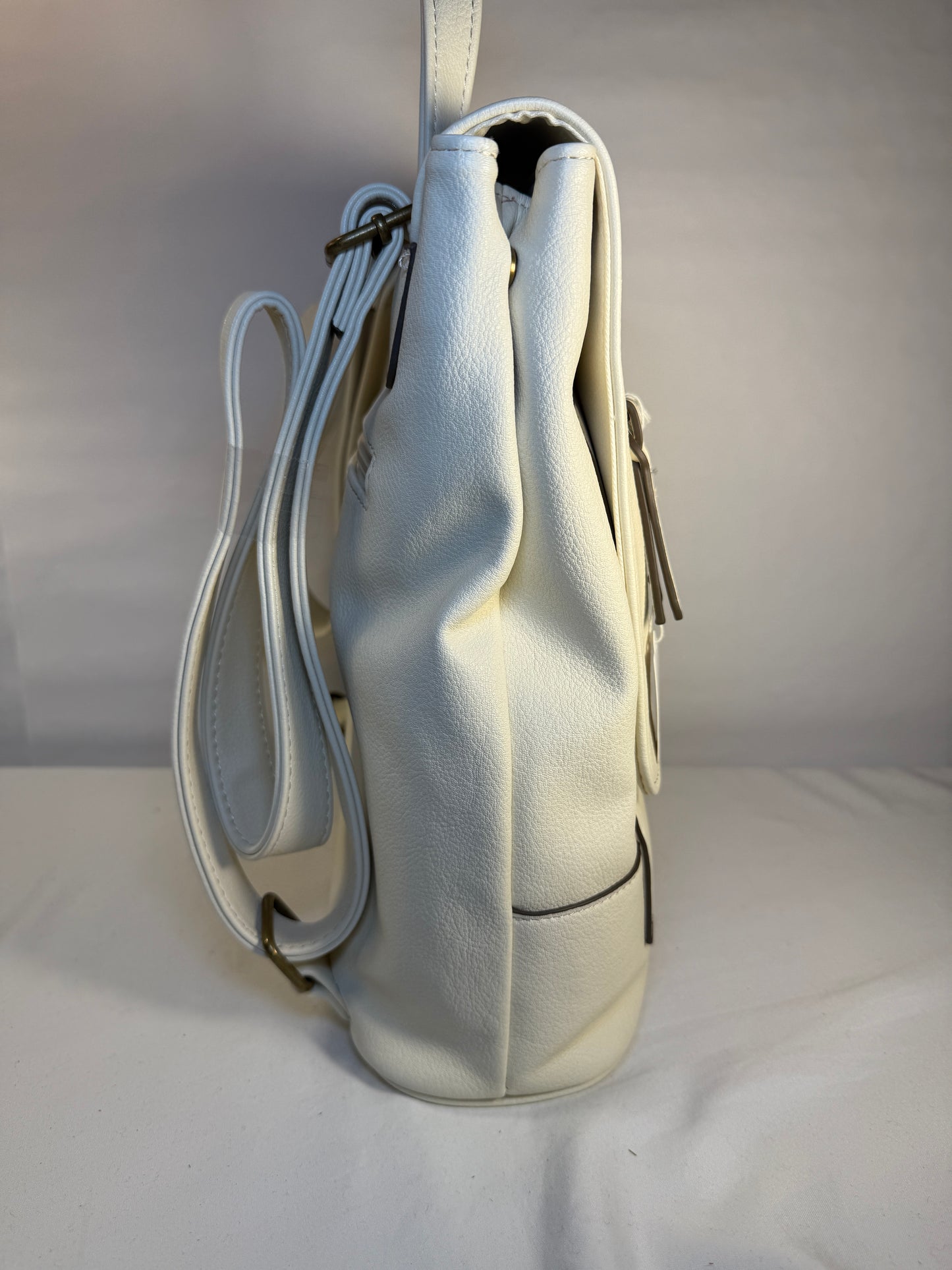 Hudsonn Flap Backpack