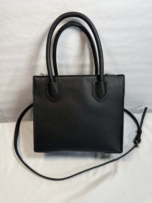 Black W/Gold Accents Nine West Purse Crossbody Handbag Adjustable Straps Zip