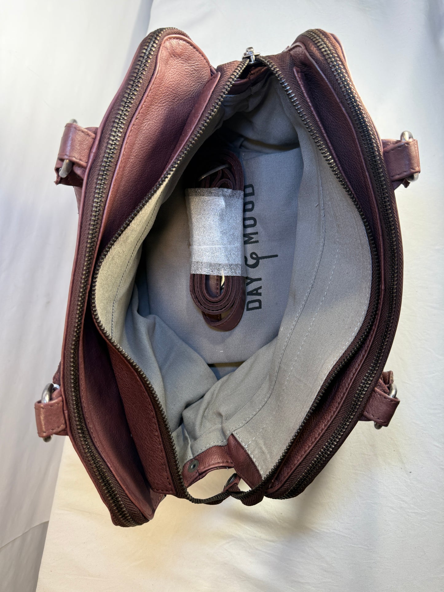 Day & Mood Top-Handle satchel Chocolate Brown Leather Cross body