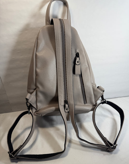 AMELIE GALANTI Adult Leather Backpack