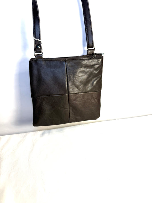 Leather Shoulder Bag (Dark Brown)