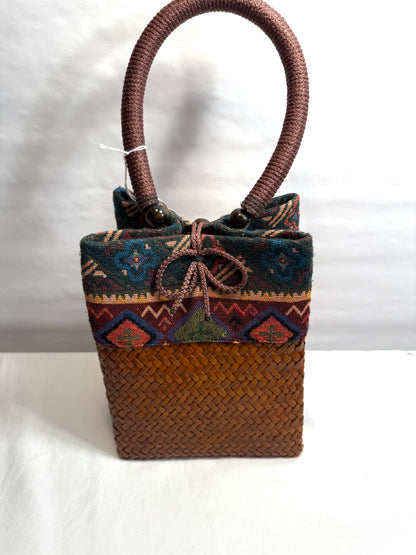 Hand-woven Mini Retro Elephant Pattern Straw Handbag. Summer Beach Boho Rattan Travel Tote Bag with Wooden Beaded Tassel Pendant.