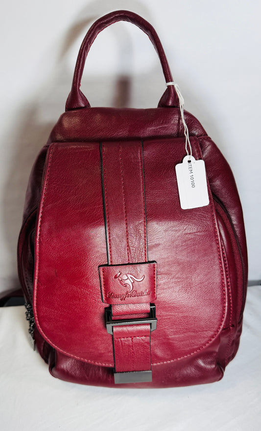Vintage Leather Backpack w/adjustable straps.