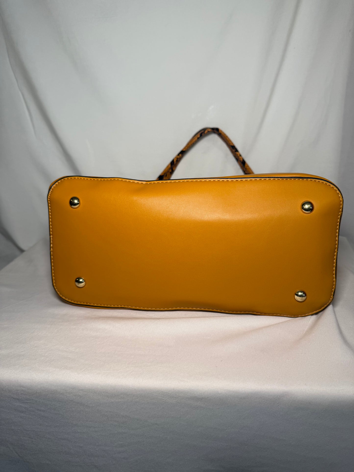 Tote Bag w/Clutch Bag Set