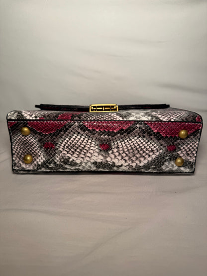 Color block Snakeskin Flap Square Bag