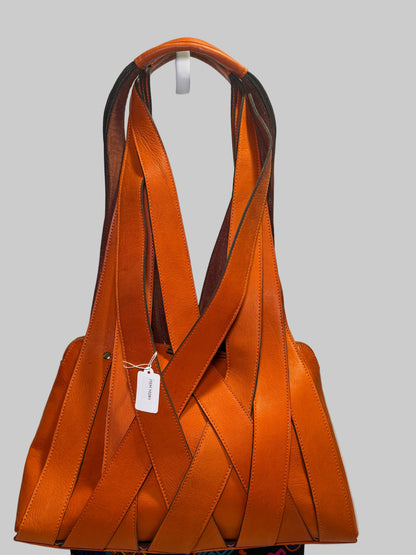 Moroccan Woven Leather Handbag – Chouara Collection.