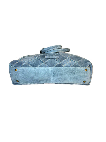 Pre-owned.  Excellent condition American Leather Co. Suede Woven Tote