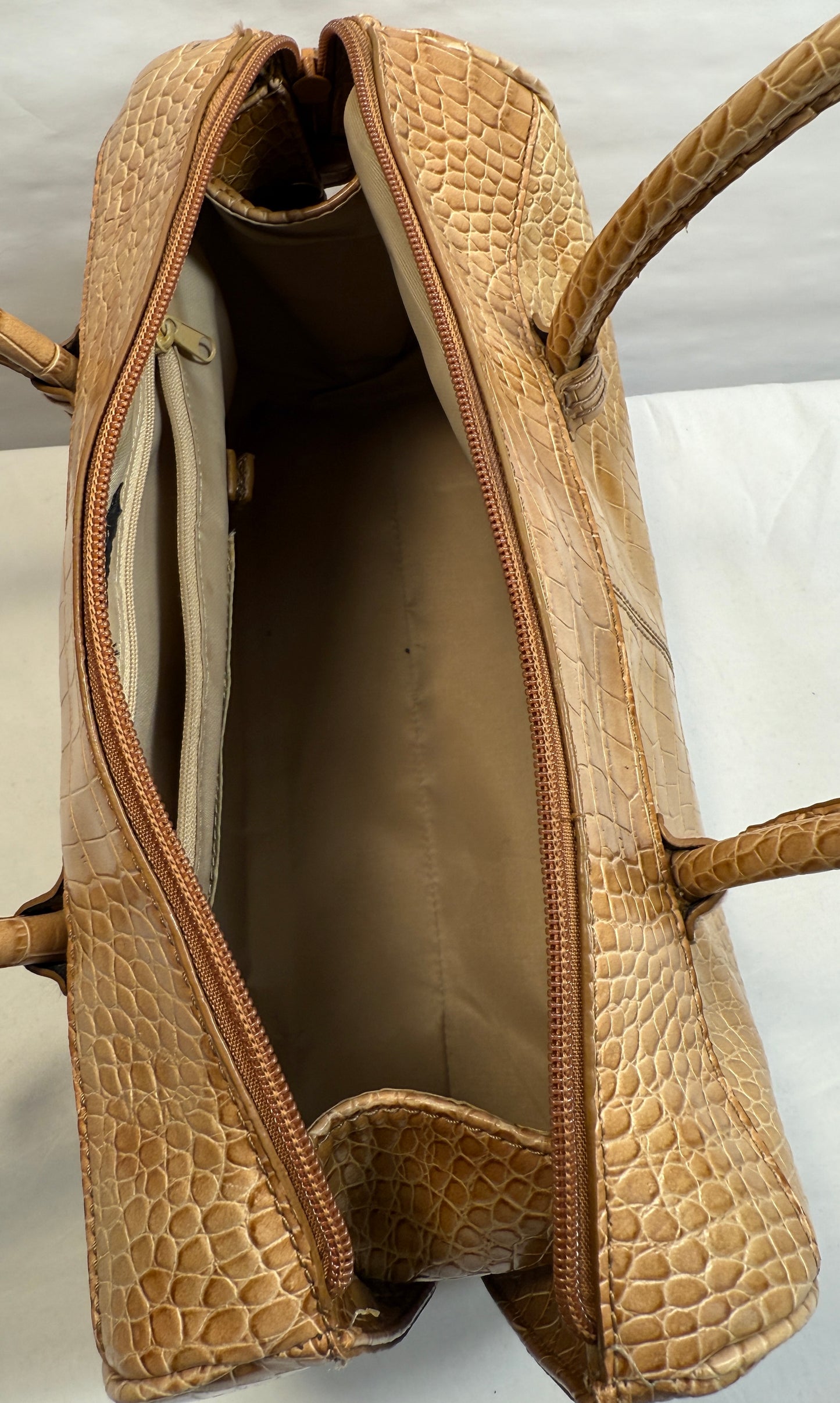 Pre-owned Tan Pencil Case Croc Leather Tote.