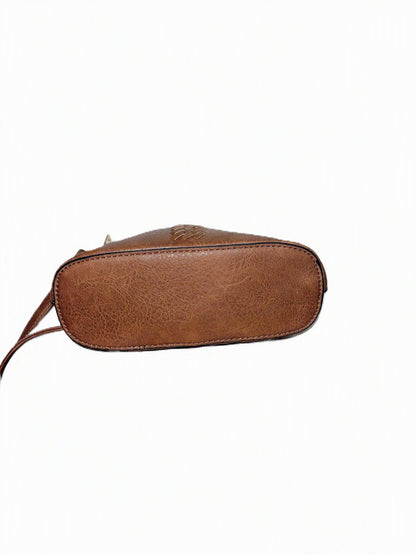 Small Brown Crossbody Bag w/adj strap.