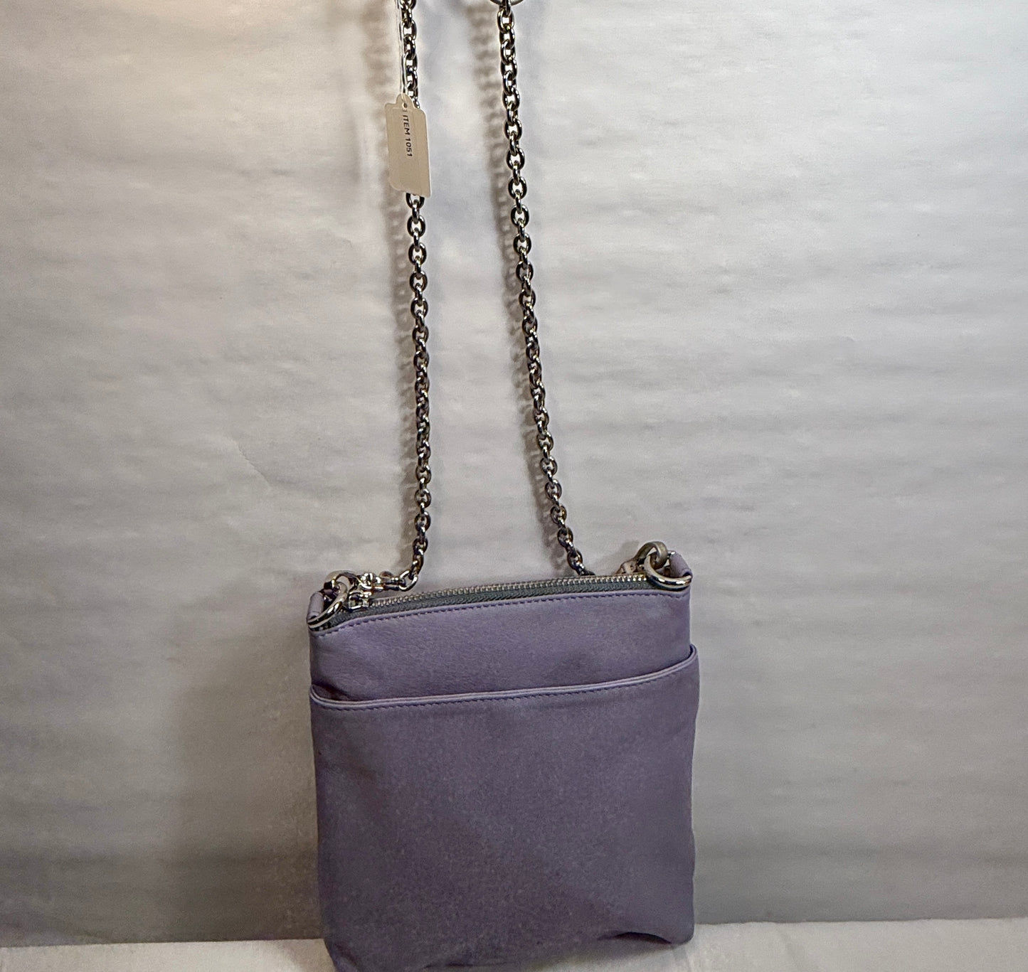 Lavender Crossbody Shoulder Bag w/silver chainlink strap for Work or Play.