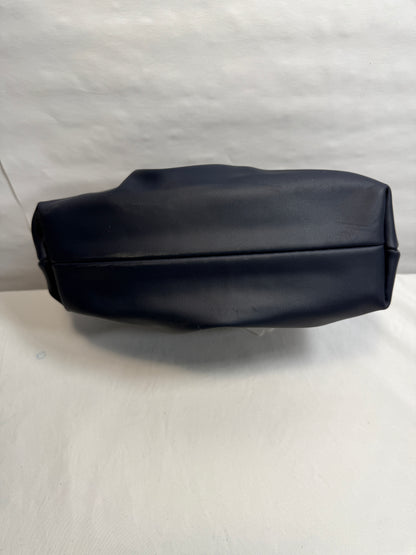 Pouch Bag Dumpling Crossbody - Soft Leather 