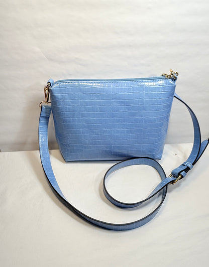 Pre-owned. Soft Leather Crossbody Shoulder Bag.