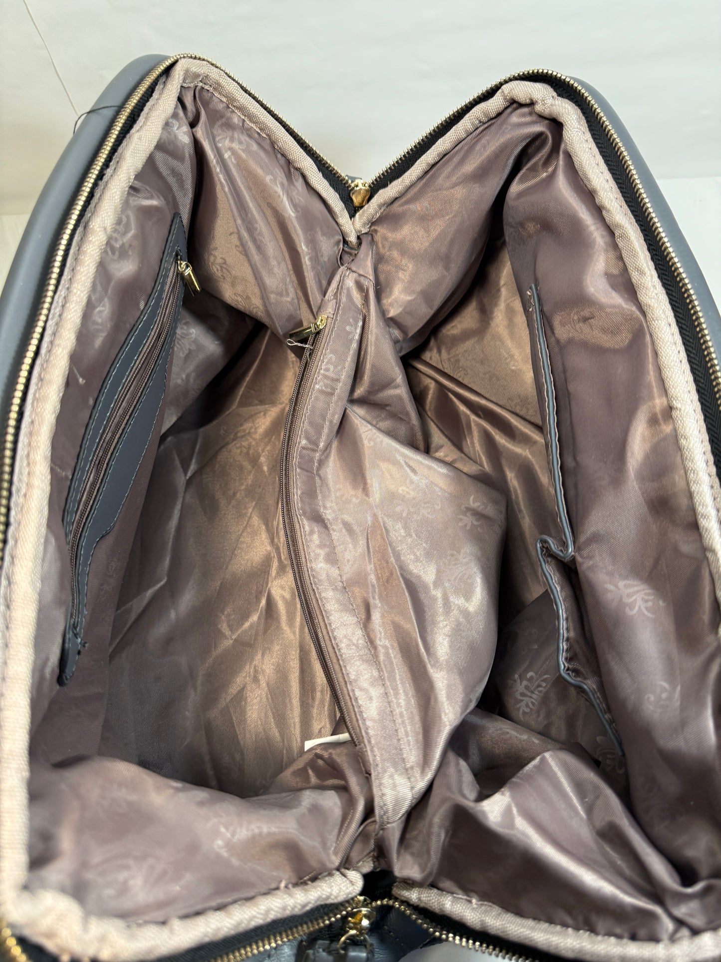 Pre-owned Large Gray Leather Duffle Bag Tote Quilted