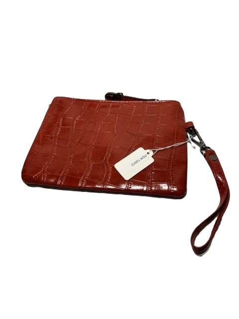 Crocodile Print Clutch w/removable wristlet